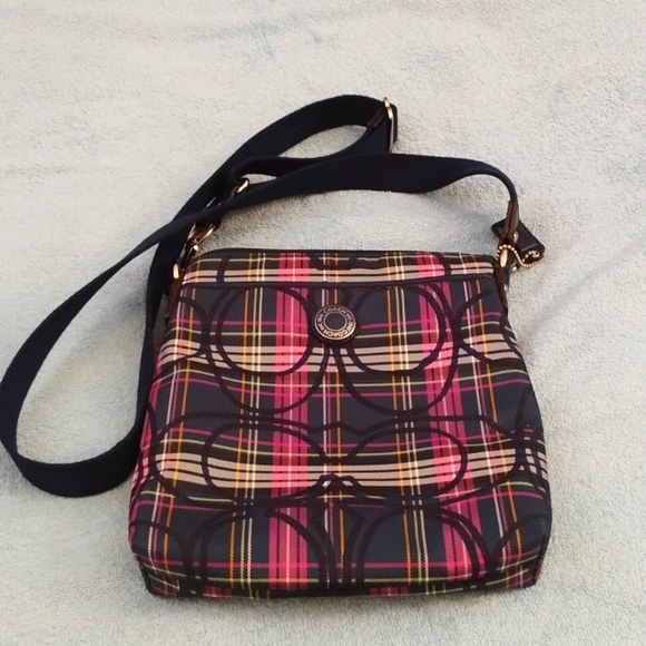 Coach Handbags - Coach Poppy Crossbody Bag!